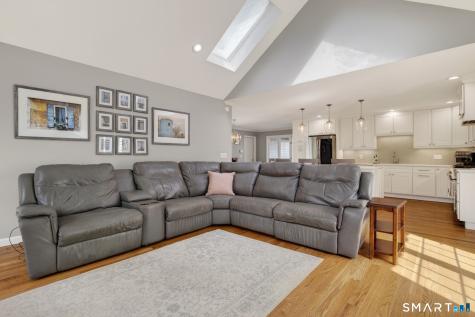 2 Davis Road Woodbridge CT 06525