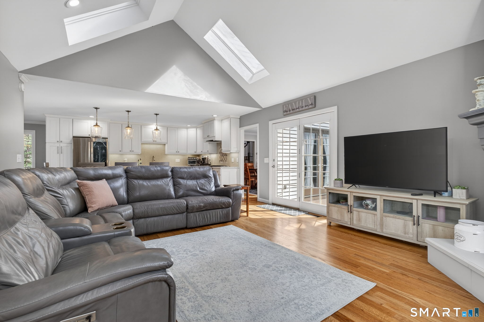 2 Davis Road Woodbridge CT 06525