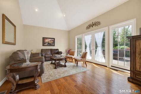 2 Davis Road Woodbridge CT 06525