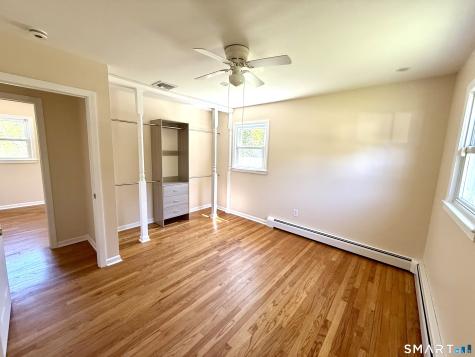 8 Tracy Terrace Seymour CT 06483