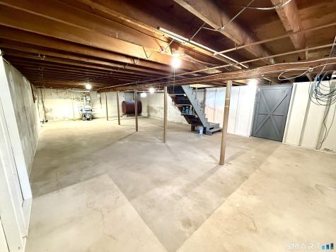 8 Tracy Terrace Seymour CT 06483