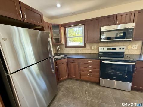 8 Tracy Terrace Seymour CT 06483