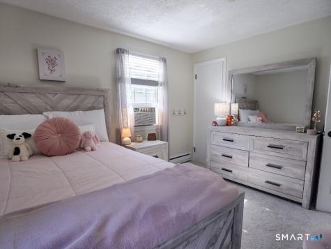 96 Whitlock Avenue Southington CT 06479