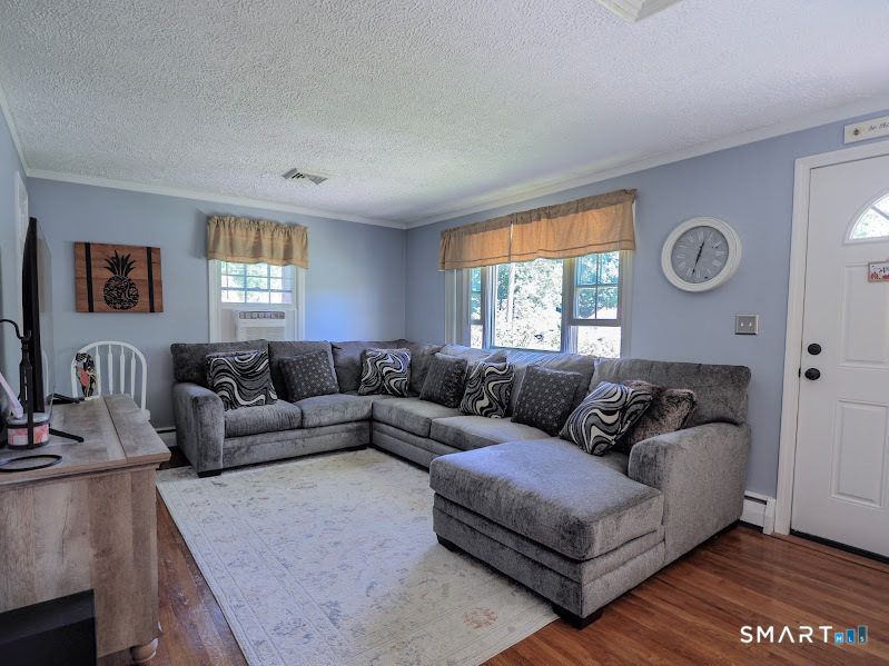 96 Whitlock Avenue Southington CT 06479