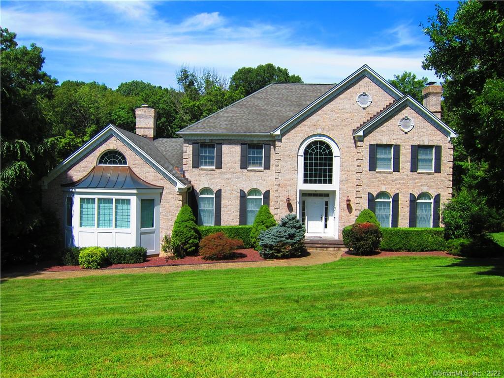4 Amber Drive New Fairfield CT 06812
