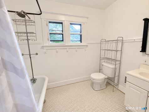 972 Elm Street New Haven CT 06511