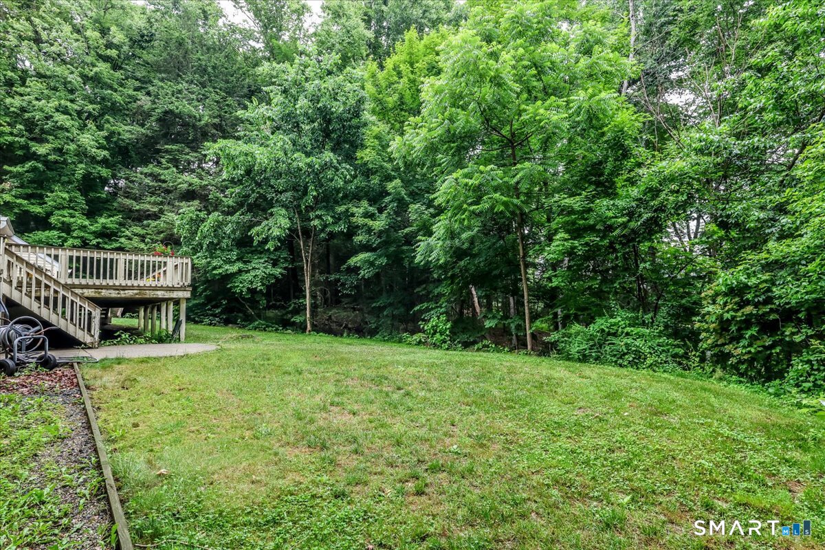 33 Greenknoll Drive Brookfield CT 06804