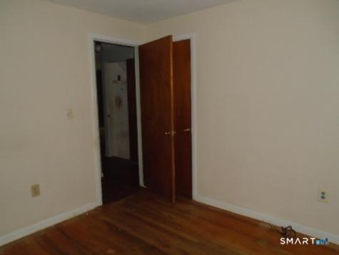 7 Knollwood Circle Simsbury CT 06070