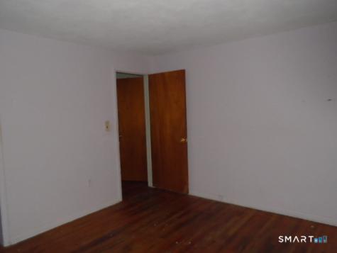 7 Knollwood Circle Simsbury CT 06070