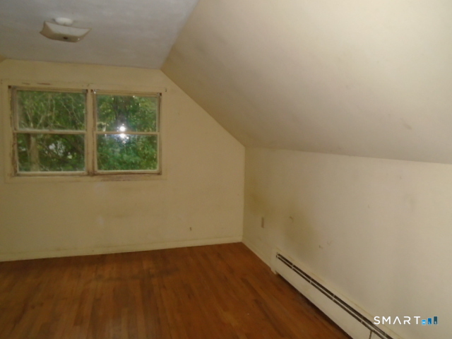 7 Knollwood Circle Simsbury CT 06070