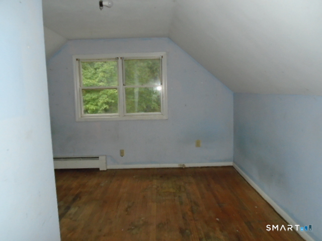 7 Knollwood Circle Simsbury CT 06070