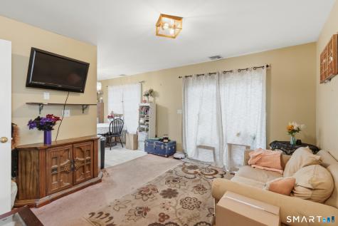 29 Ancient Highway Oxford CT 06478