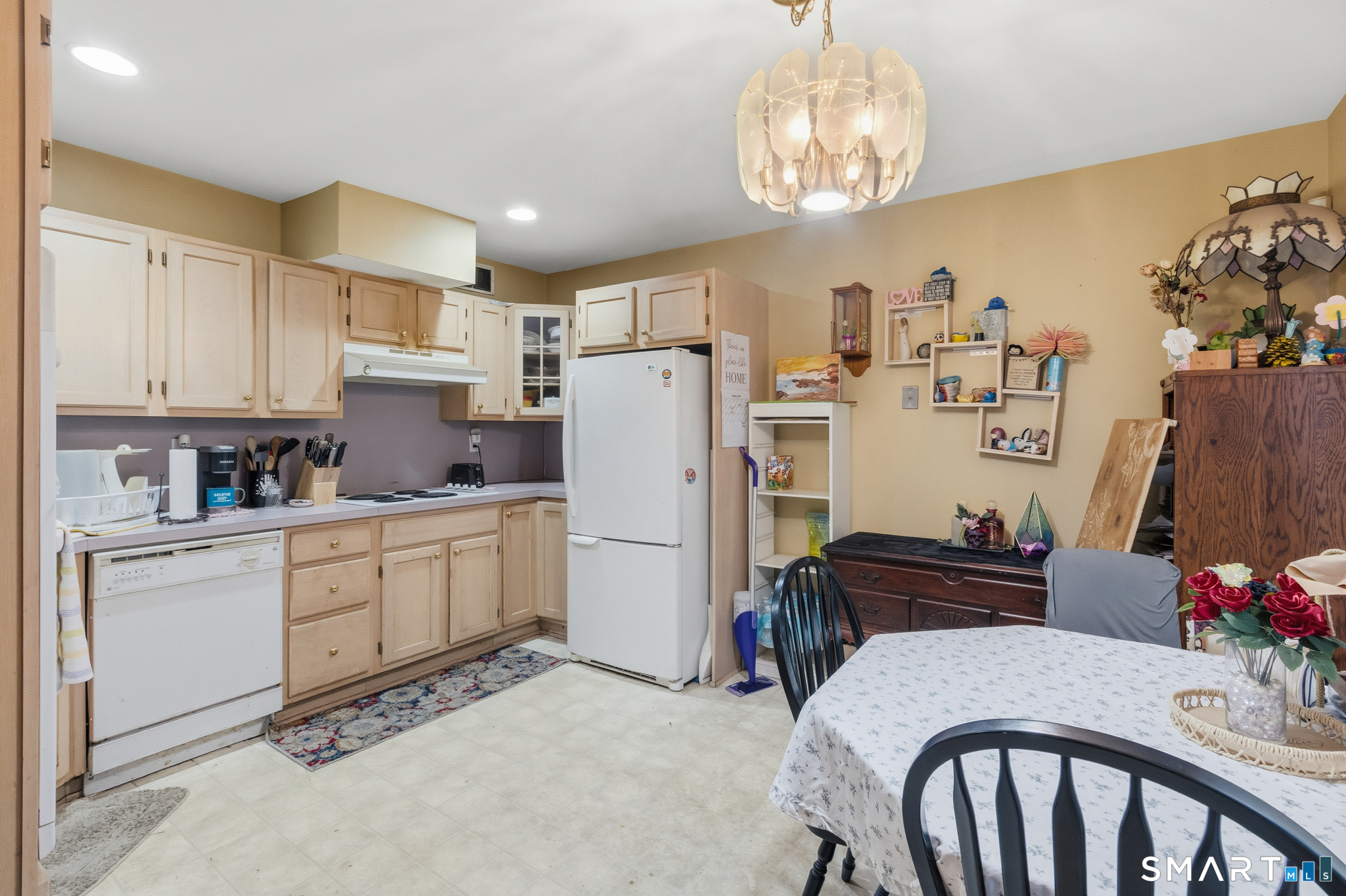 29 Ancient Highway Oxford CT 06478