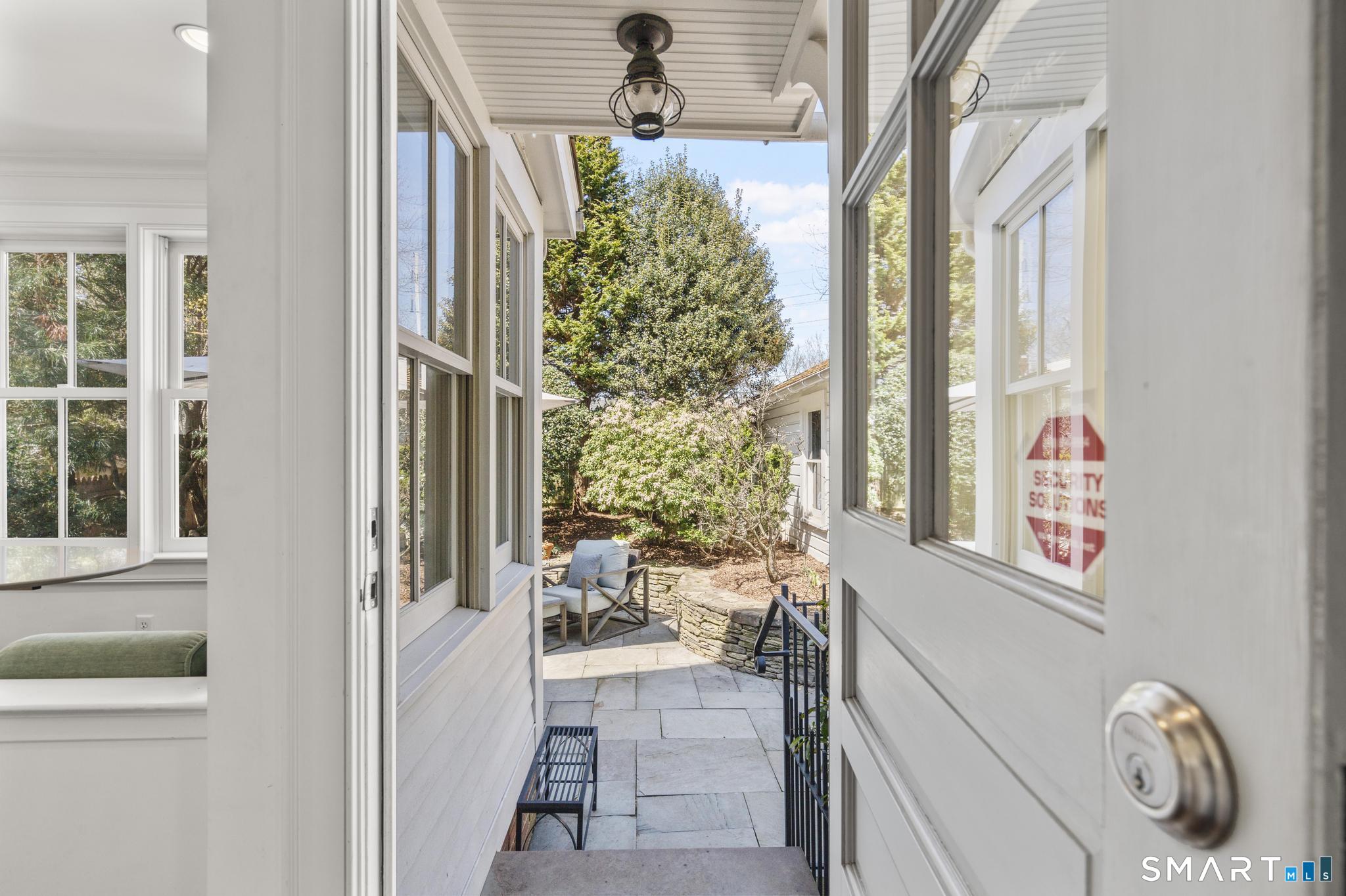 494 Pequot Court Fairfield CT 06890