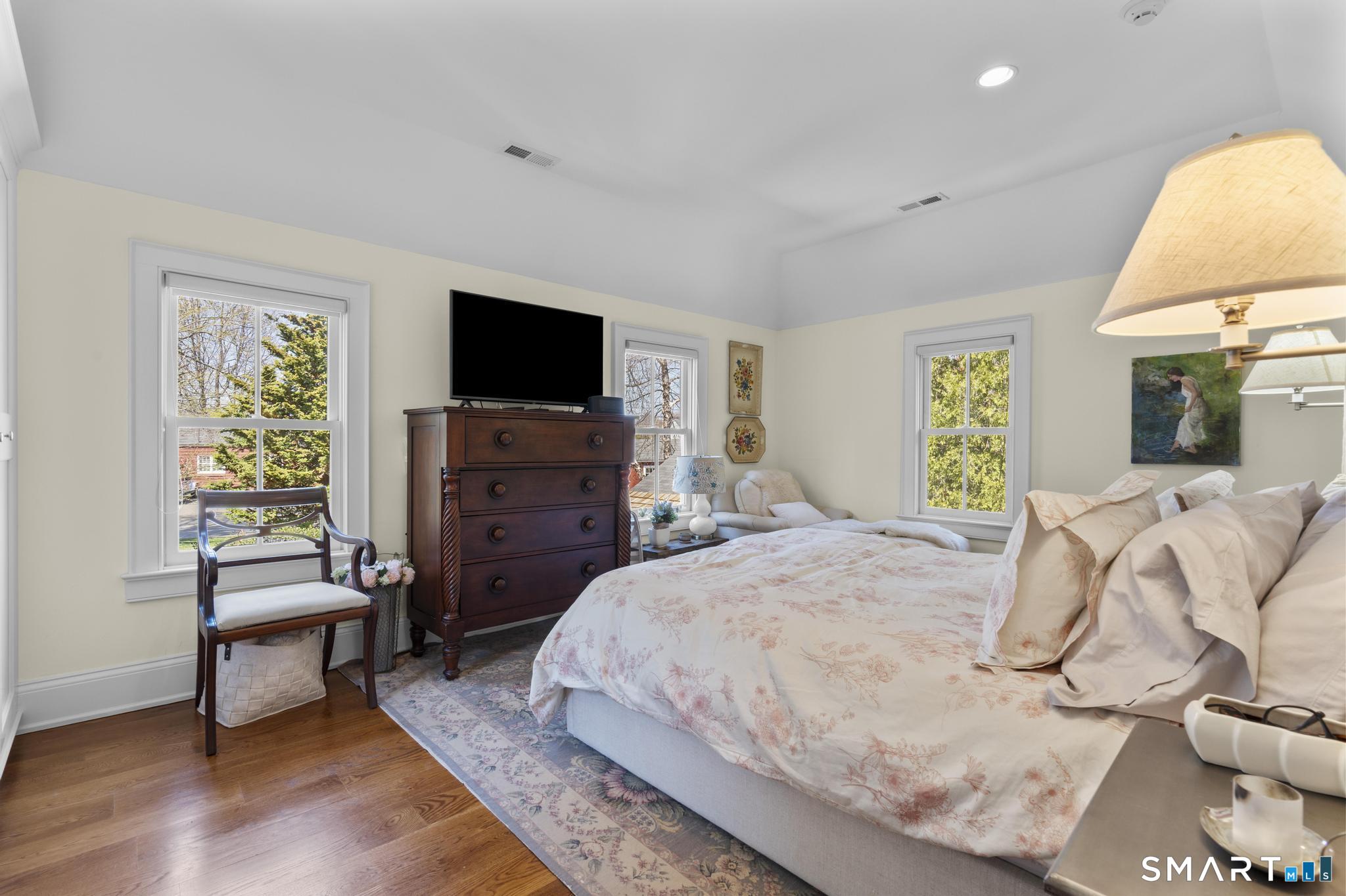 494 Pequot Court Fairfield CT 06890