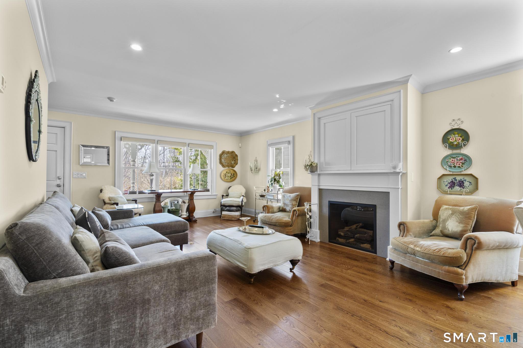 494 Pequot Court Fairfield CT 06890