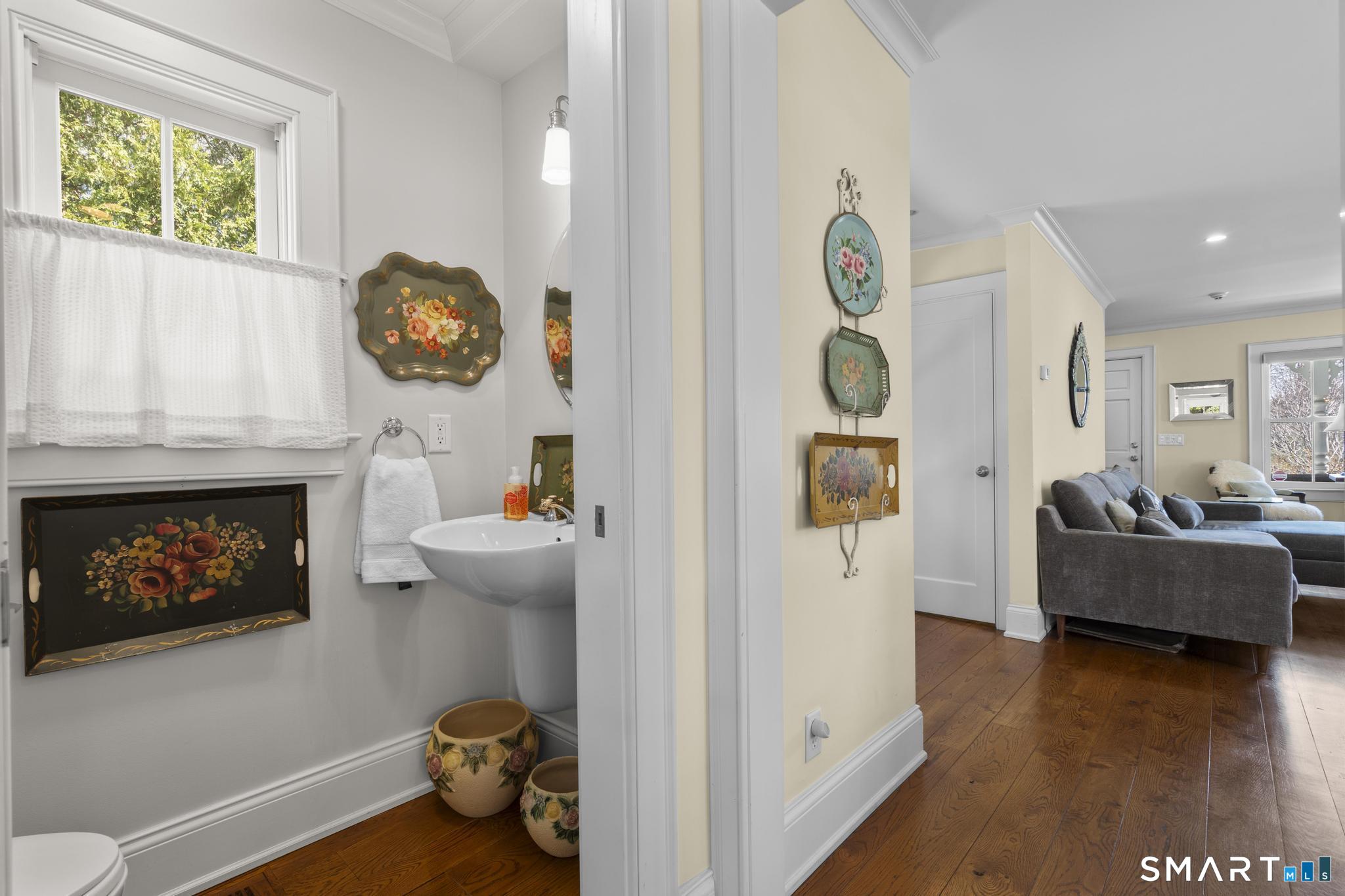 494 Pequot Court Fairfield CT 06890