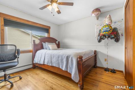 172 Andrew Avenue Naugatuck CT 06770