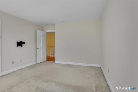 25 Fenwick Drive Avon CT 06001