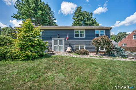 25 Spruce Street Meriden CT 06451