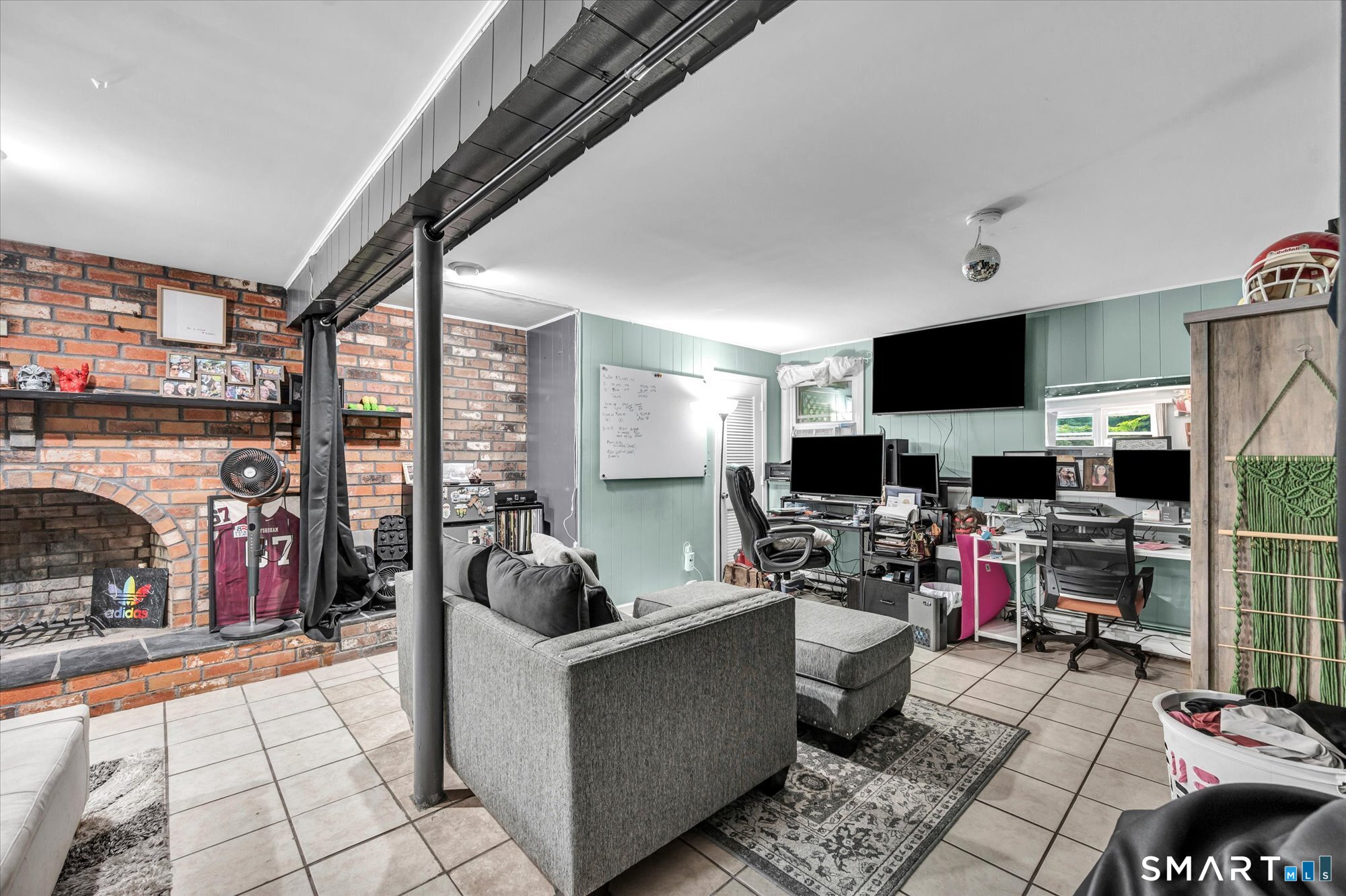 25 Spruce Street Meriden CT 06451