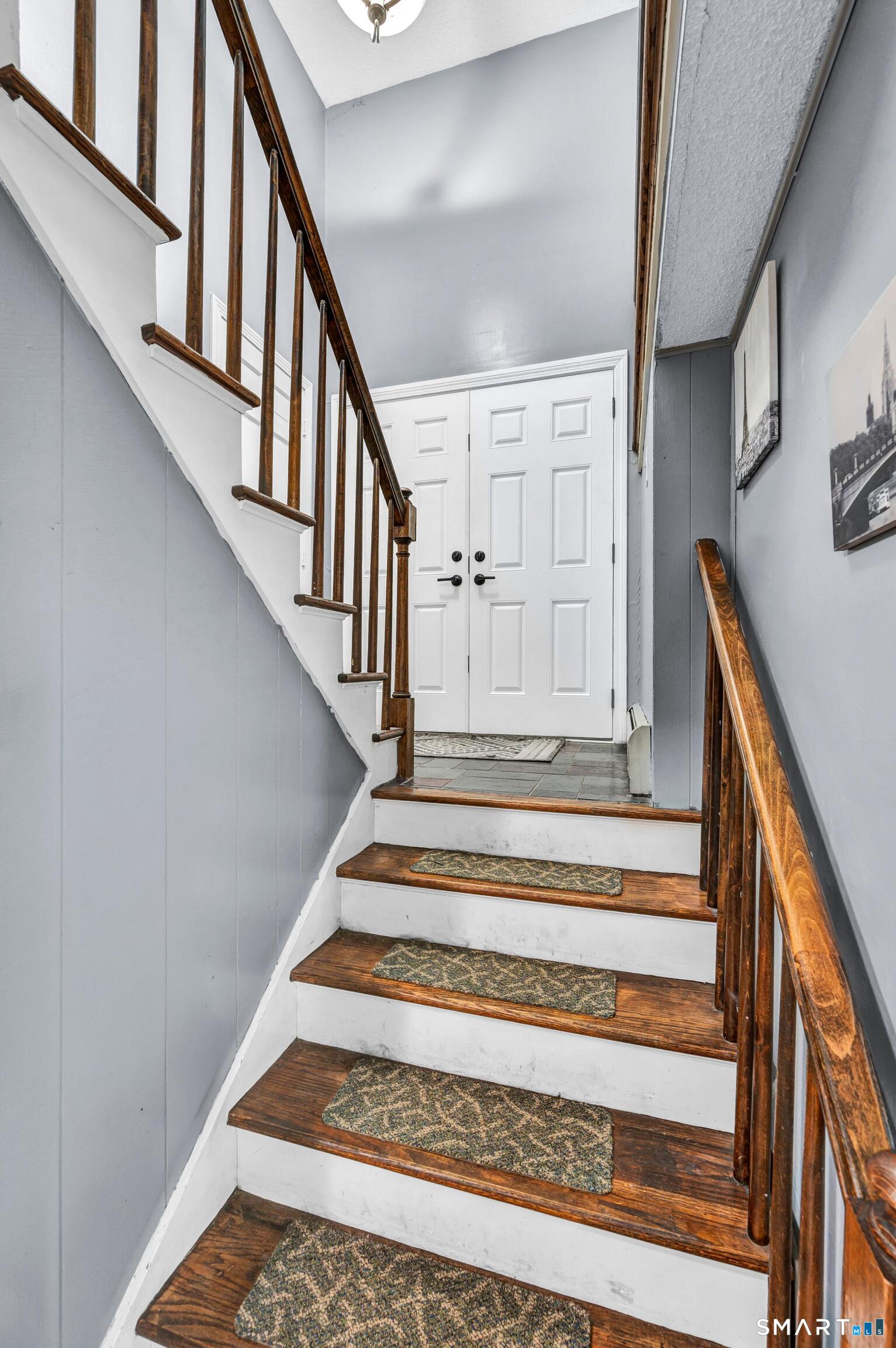 25 Spruce Street Meriden CT 06451