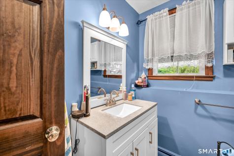 25 Spruce Street Meriden CT 06451