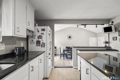18 Bess Road Enfield CT 06082