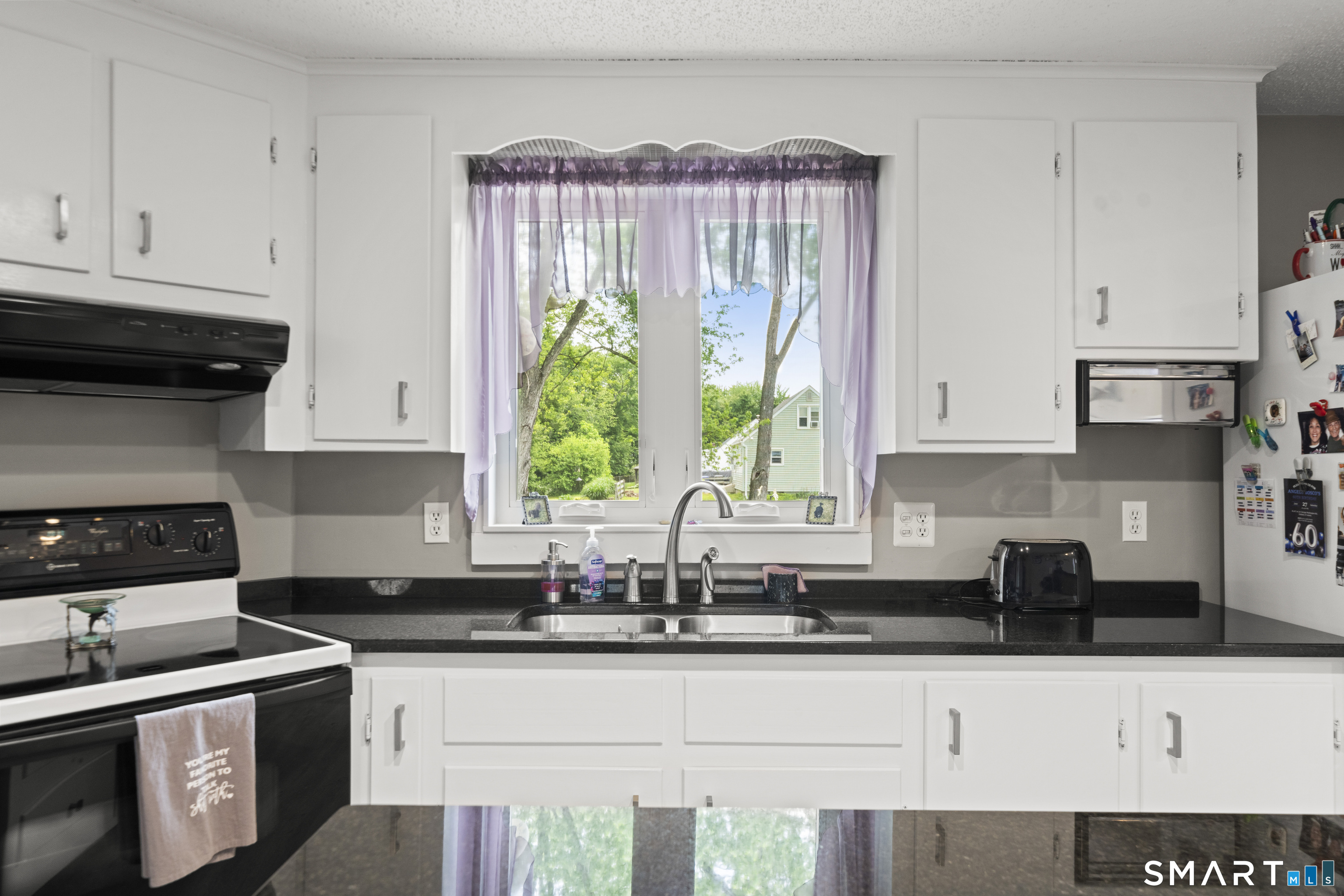 18 Bess Road Enfield CT 06082