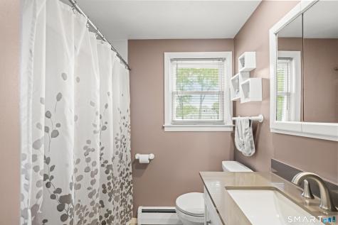 18 Bess Road Enfield CT 06082