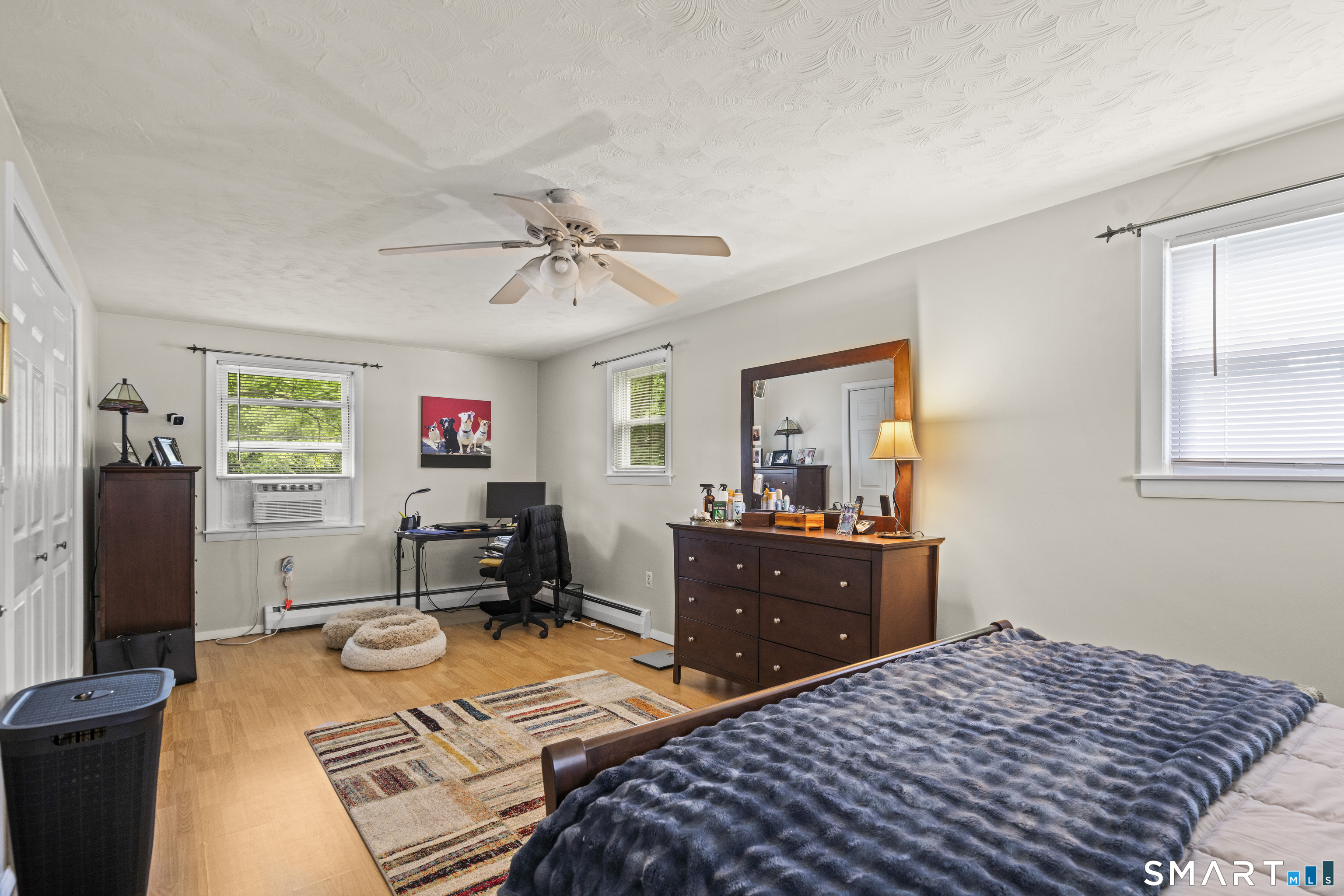 18 Bess Road Enfield CT 06082