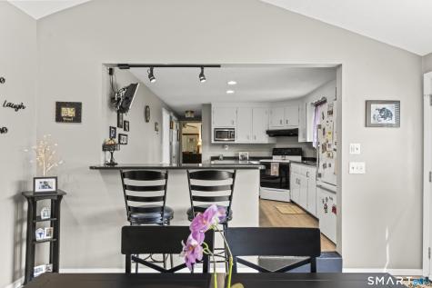 18 Bess Road Enfield CT 06082