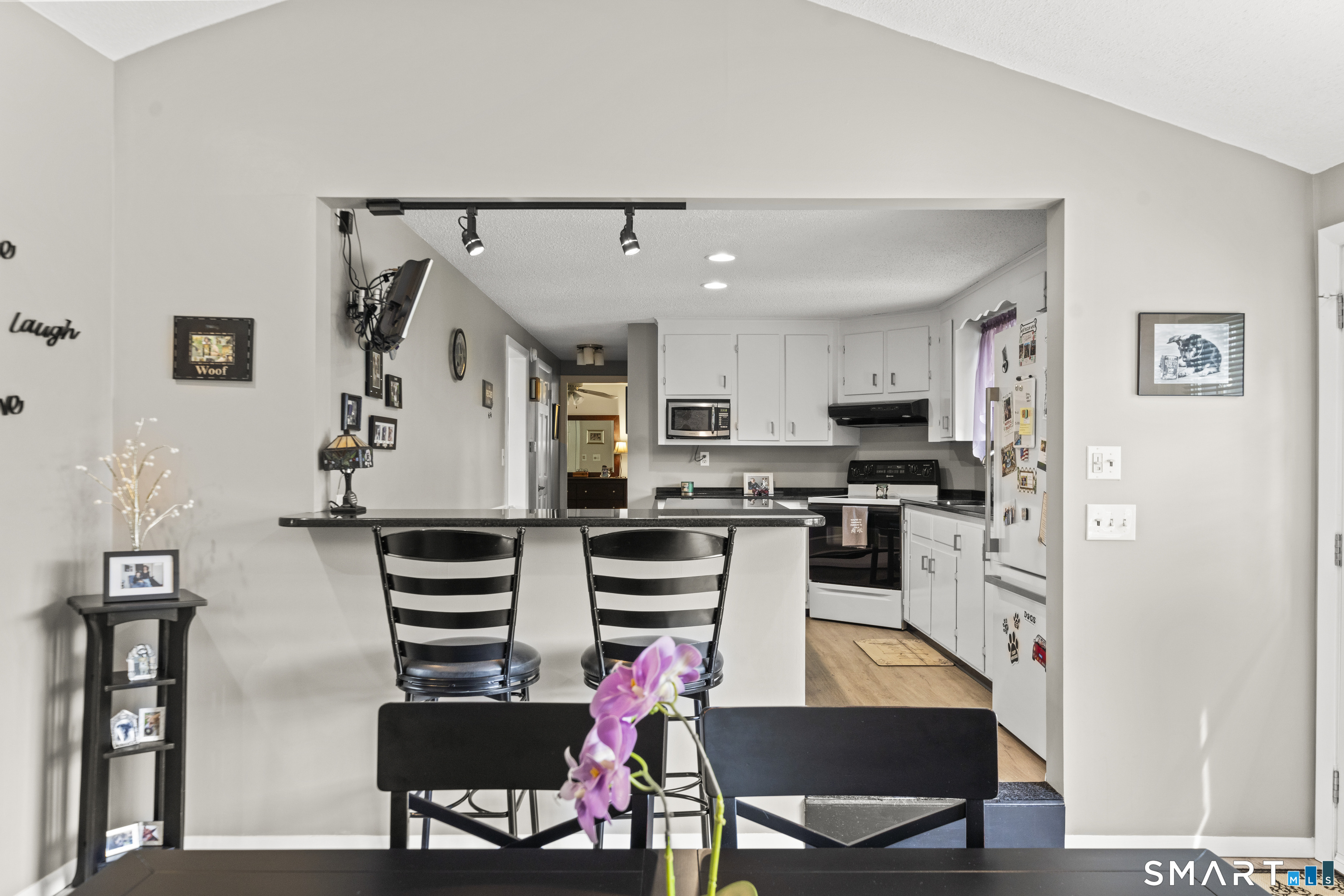18 Bess Road Enfield CT 06082