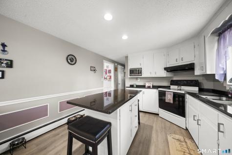 18 Bess Road Enfield CT 06082