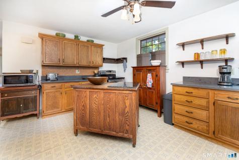 27 Reynolds Drive Coventry CT 06238