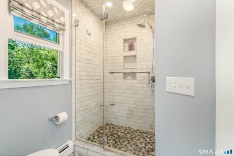 185 Center Road Easton CT 06612
