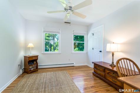 185 Center Road Easton CT 06612