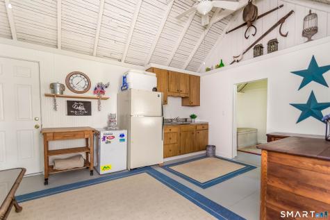 185 Center Road Easton CT 06612