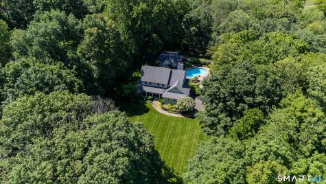 185 Center Road Easton CT 06612