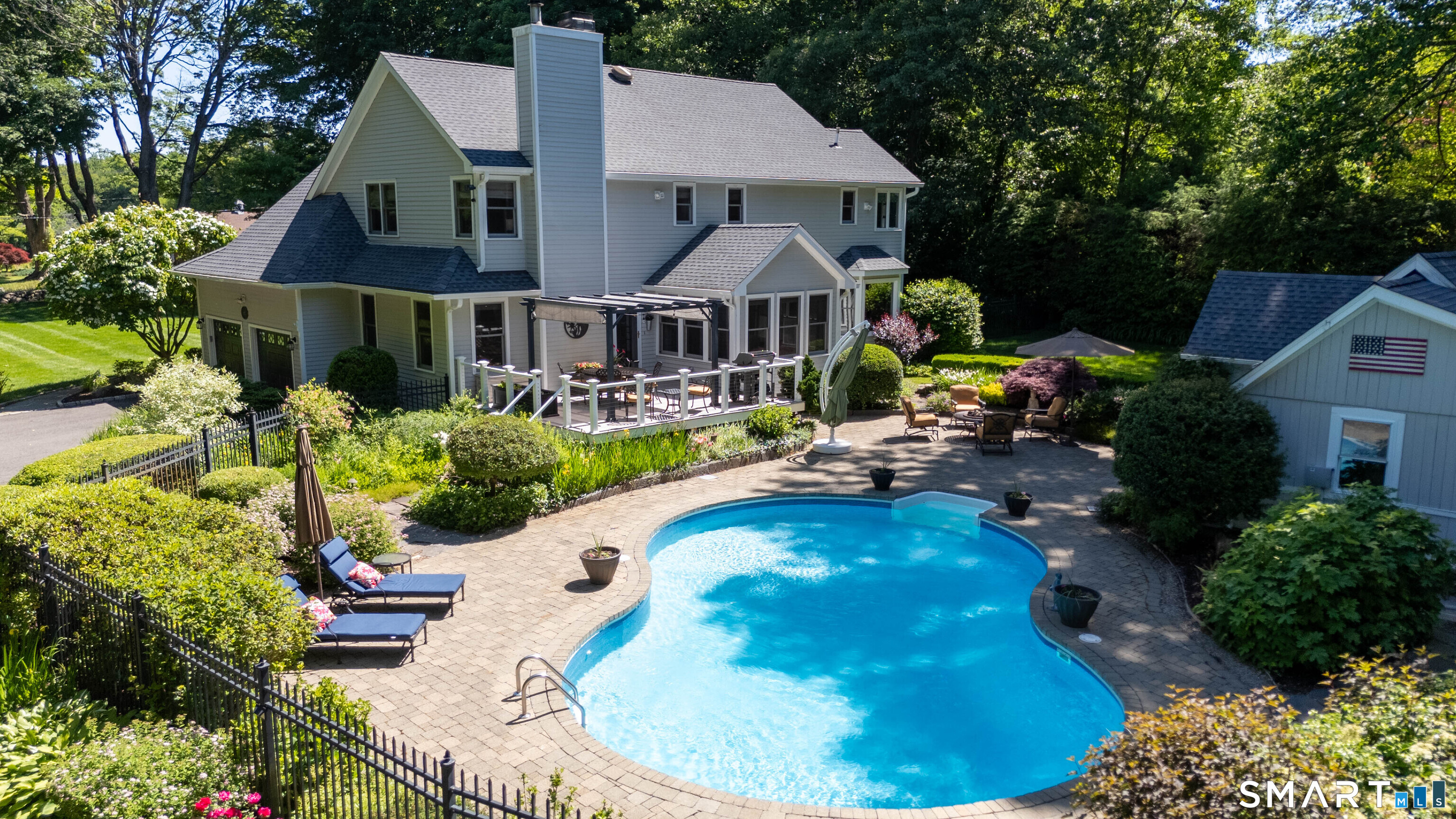 185 Center Road Easton CT 06612