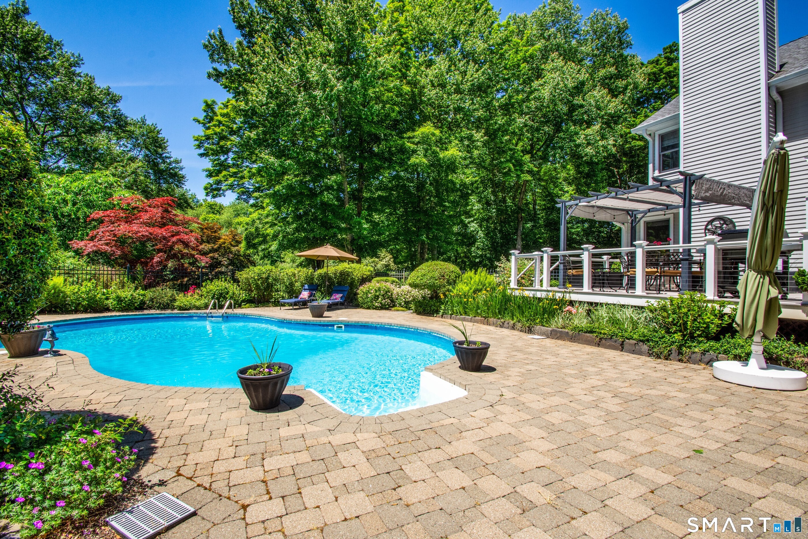 185 Center Road Easton CT 06612