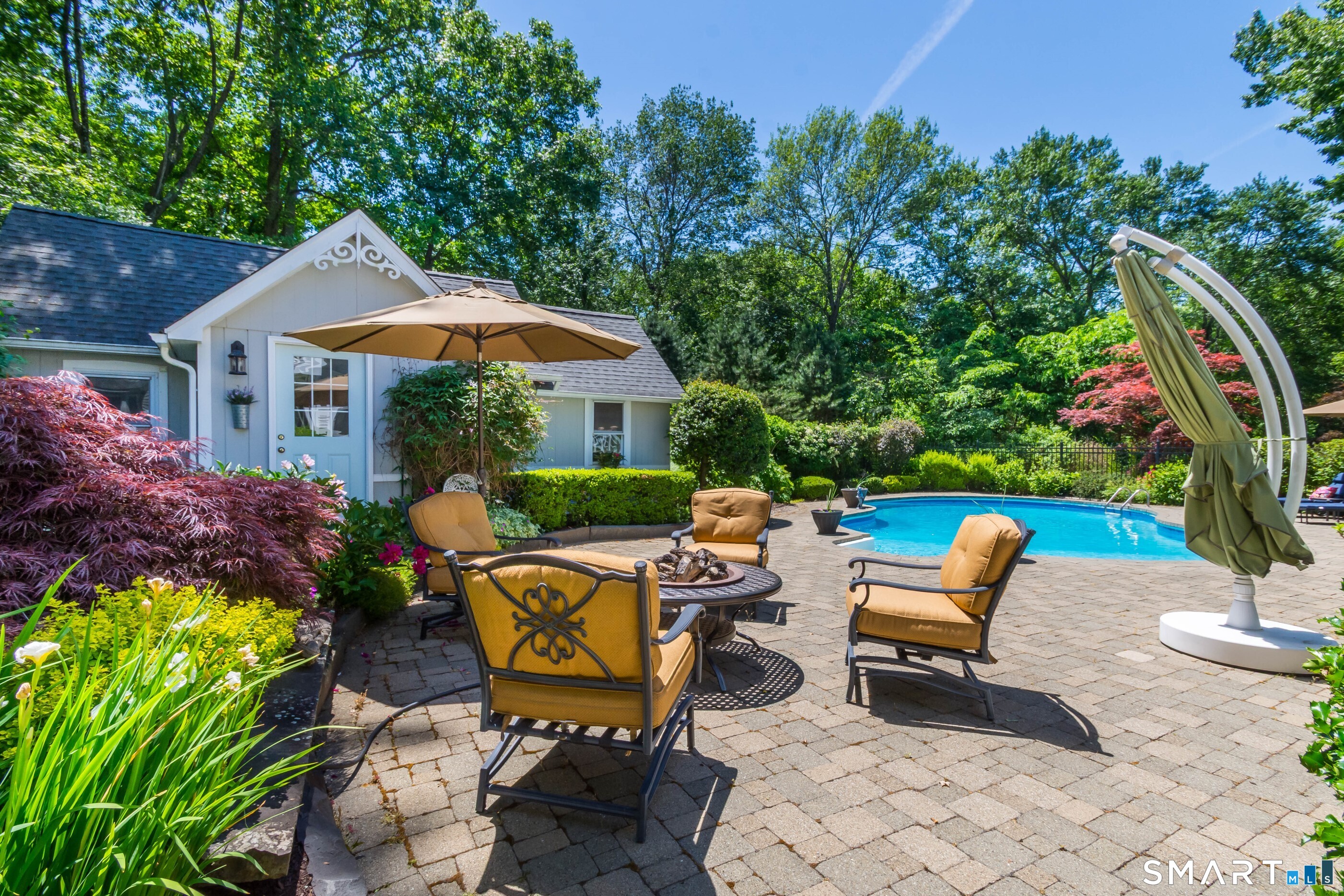 185 Center Road Easton CT 06612