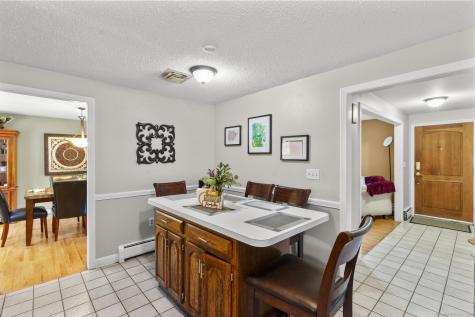 10 Butternut Drive Bloomfield CT 06002