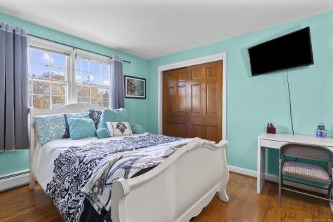 10 Butternut Drive Bloomfield CT 06002