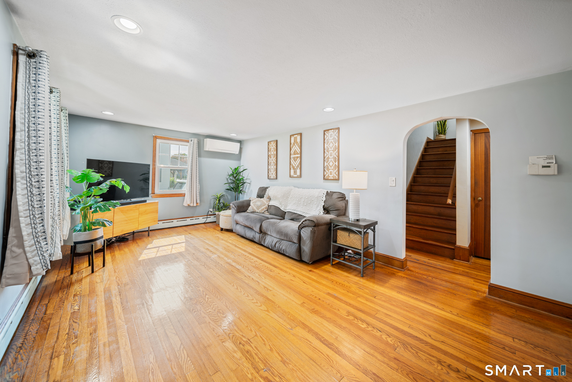 223 North Street Windsor Locks CT 06096