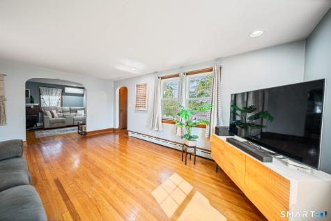 223 North Street Windsor Locks CT 06096