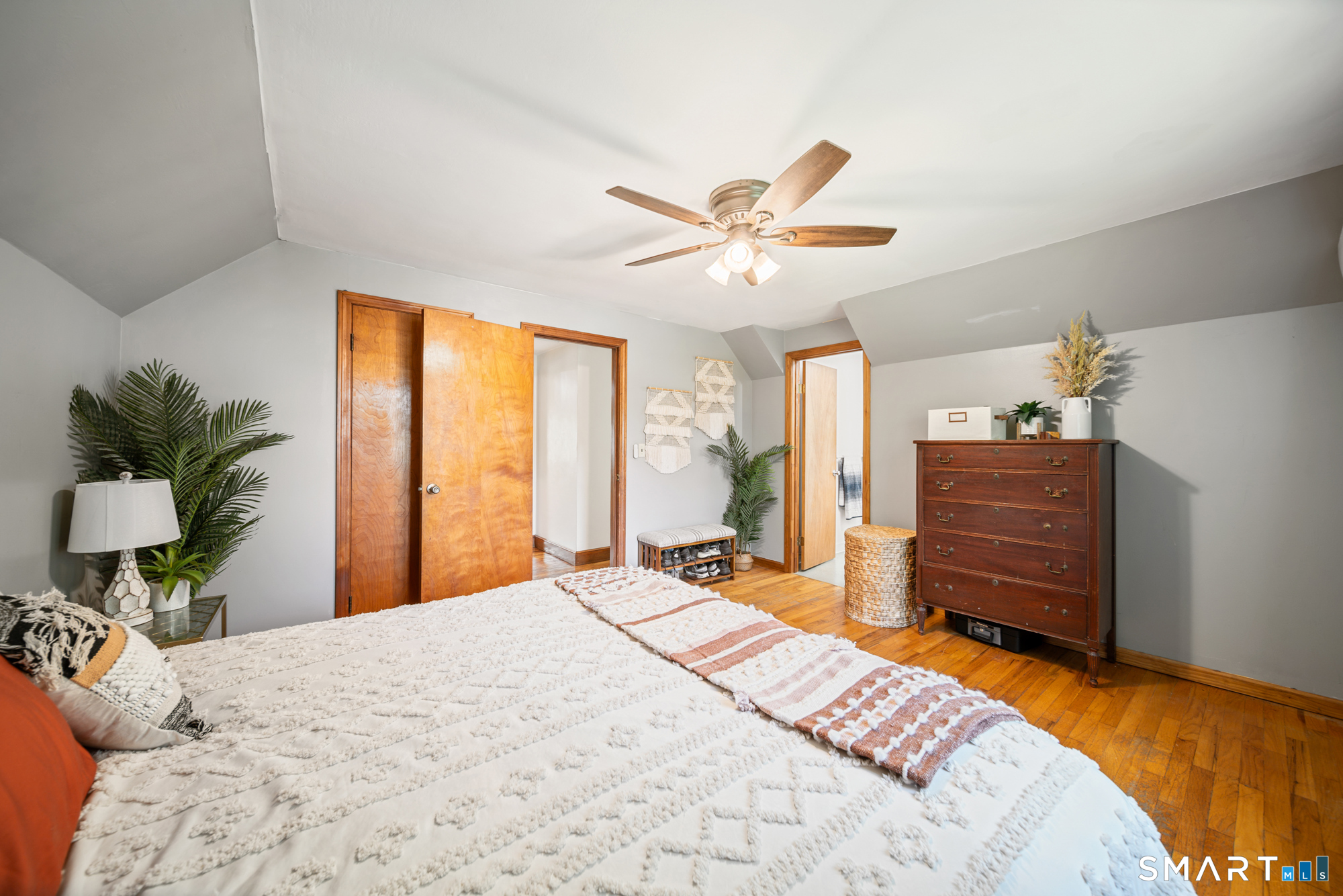 223 North Street Windsor Locks CT 06096