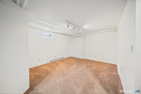 223 North Street Windsor Locks CT 06096