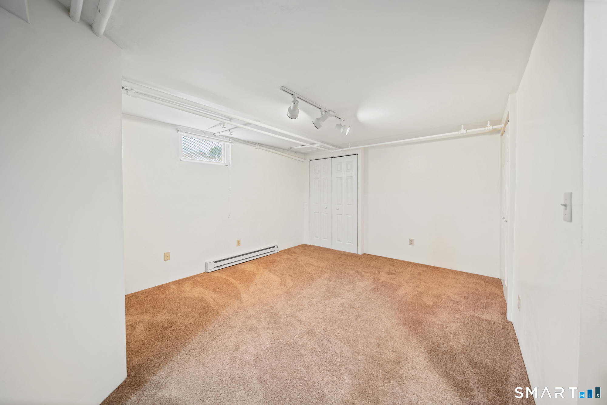 223 North Street Windsor Locks CT 06096