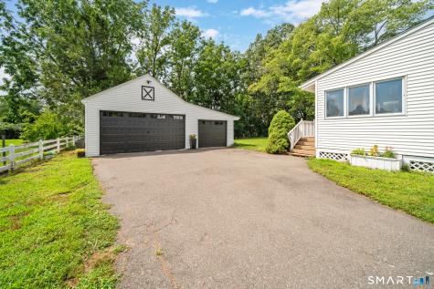 223 North Street Windsor Locks CT 06096